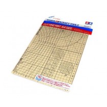 T74056 Tamiya Cutting Mat A4 Size